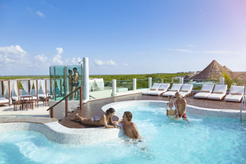Desire Riviera Maya Resort Jacuzzi Lounge