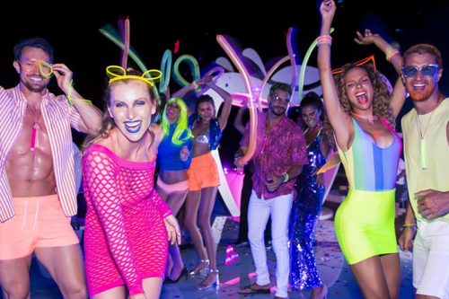 Temptation Cancun Resort | Let It Glow Theme Night